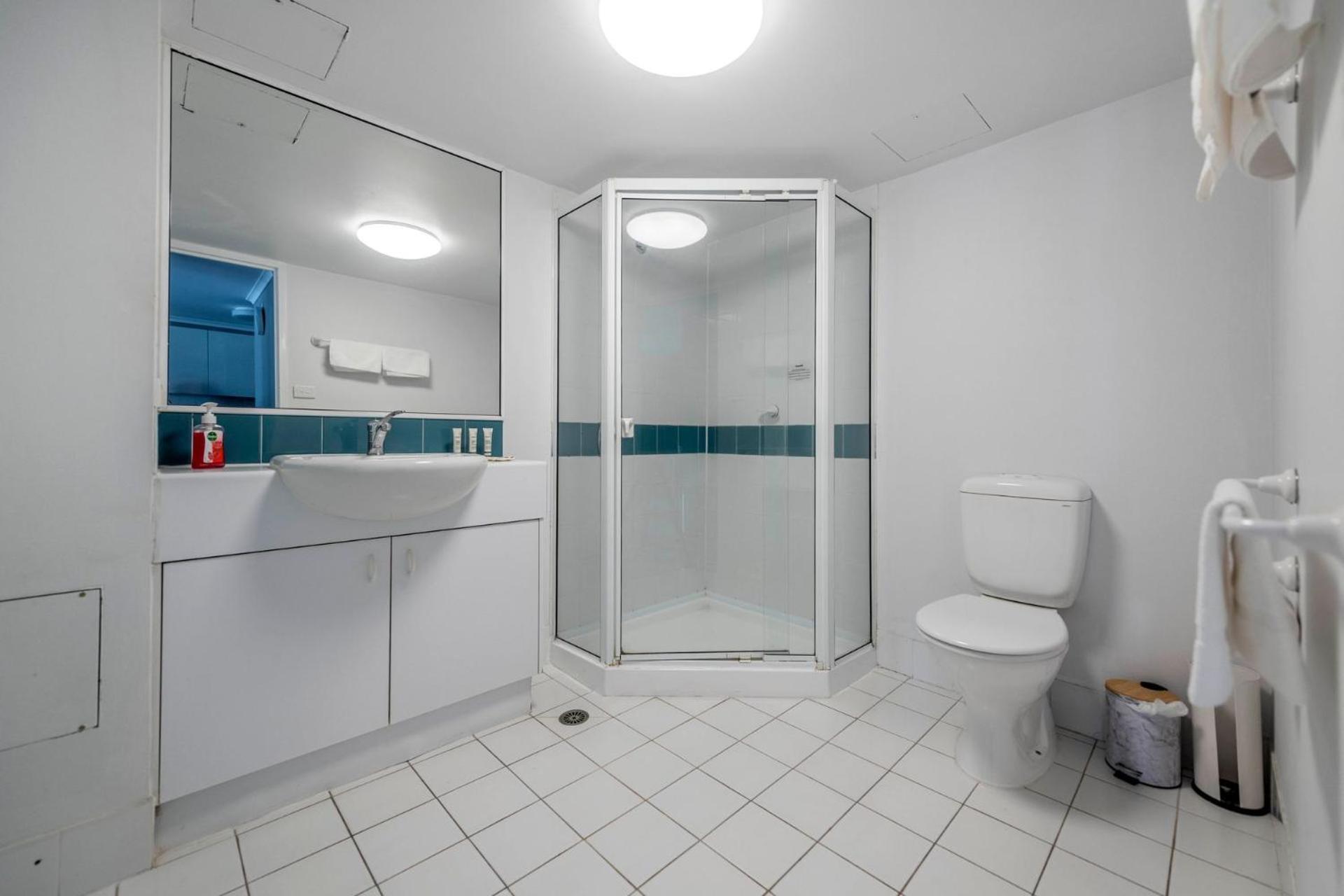 Braddon Bliss - Sleek Near Attractions