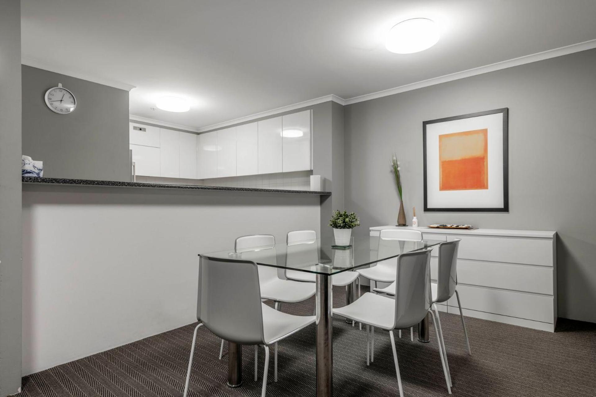 Braddon Bliss - Sleek Near Attractions